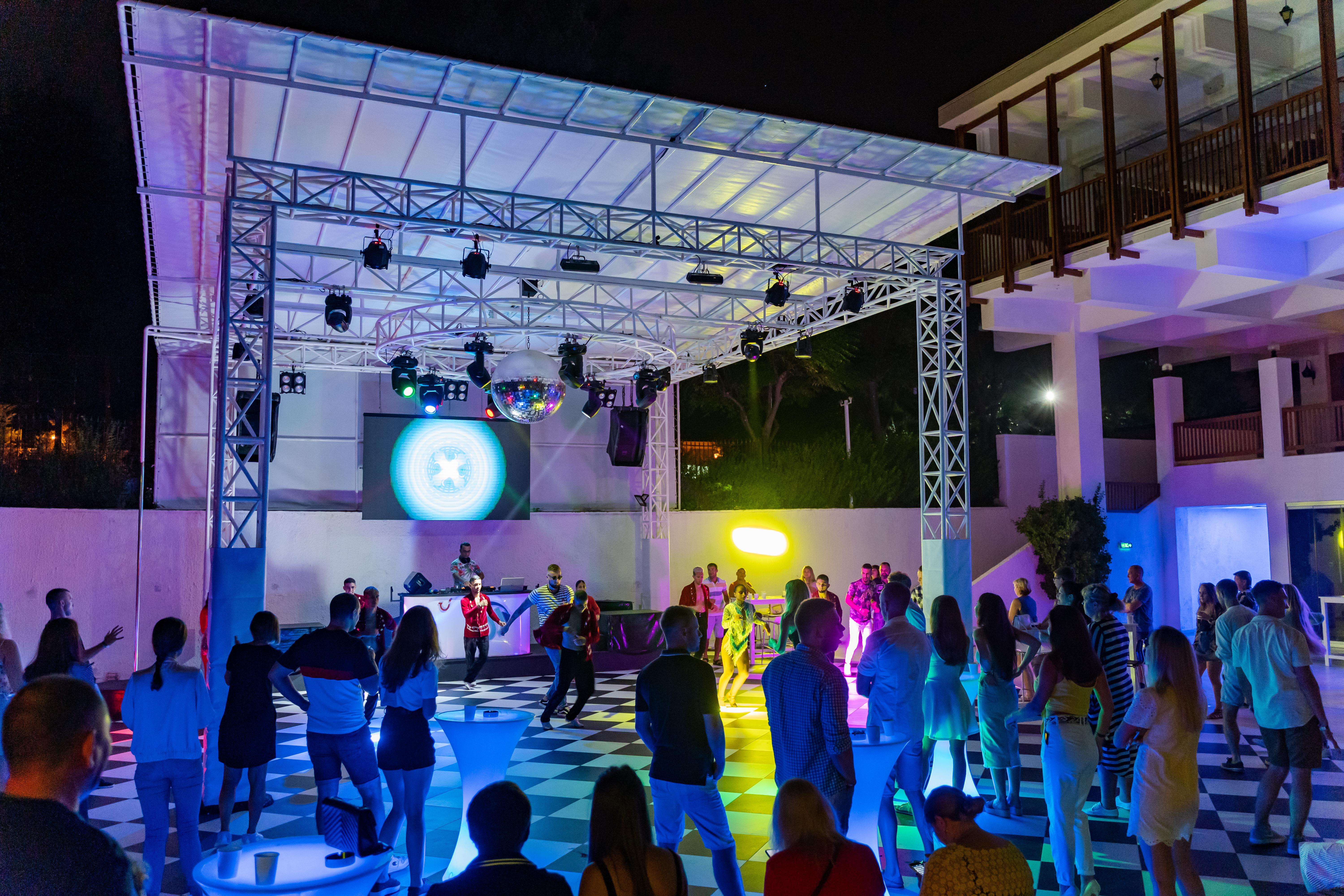 Aqi Hydros Club Hotel Kemer Exterior foto The nightclub