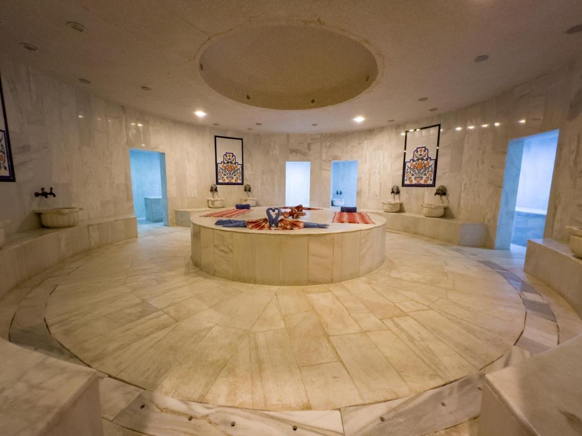 Aqi Hydros Club Hotel Kemer Exterior foto Turkish bath in the hotel